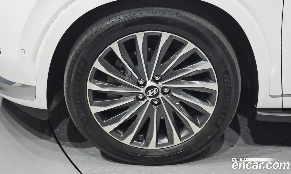 Hyundai Palisade 2023 3.8 автомат (гидро), фото 5