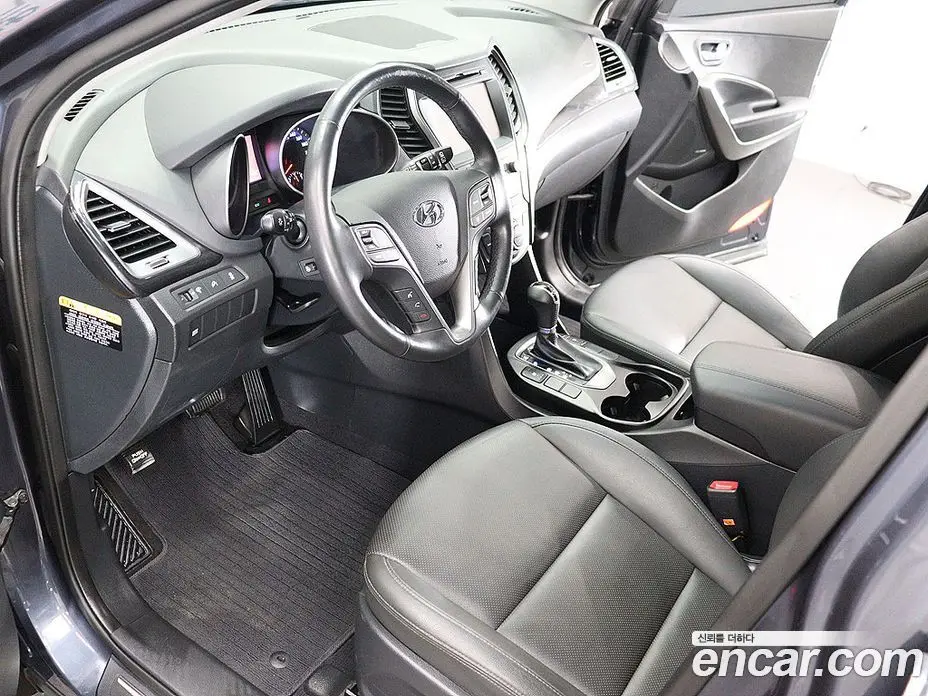 Hyundai Santa Fe 2014 2.0 автомат (гидро), фото 17