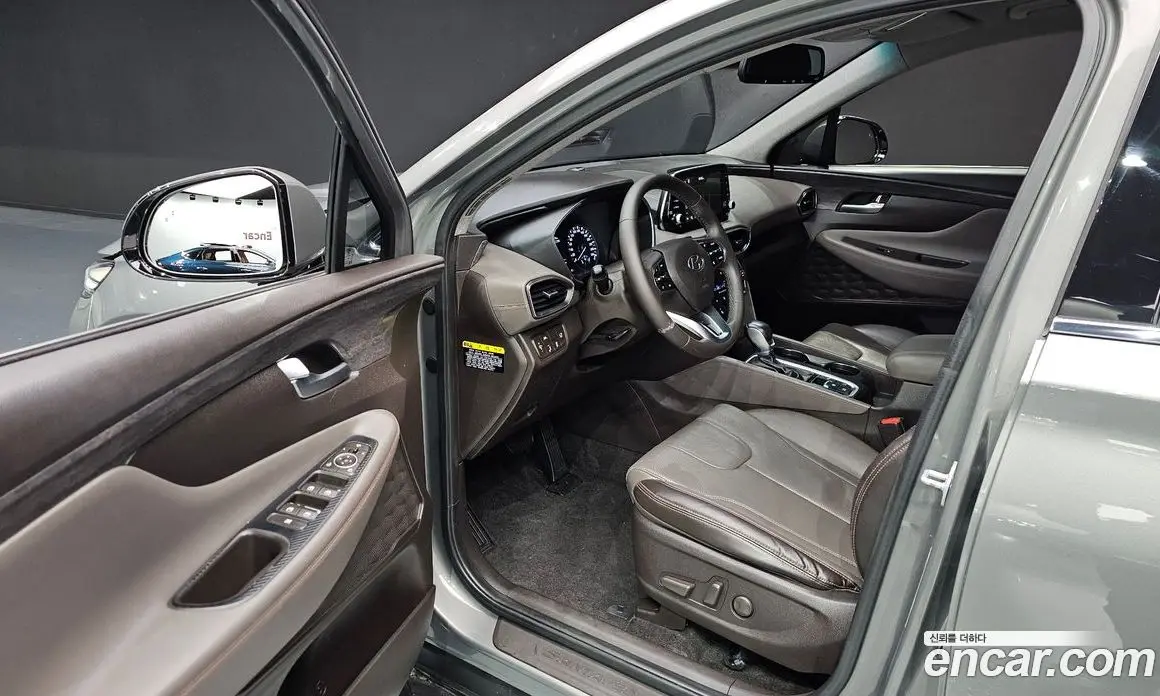 Hyundai Santa Fe 2018 2.0 автомат (гидро), фото 11 Hyundai Santa Fe 2018 2.0 автомат (гидро), фото 11