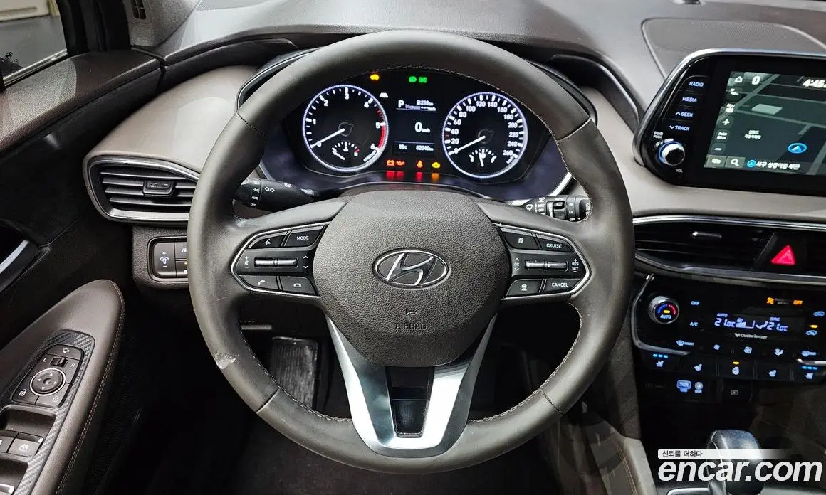Hyundai Santa Fe 2018 2.0 автомат (гидро), фото 14 Hyundai Santa Fe 2018 2.0 автомат (гидро), фото 14