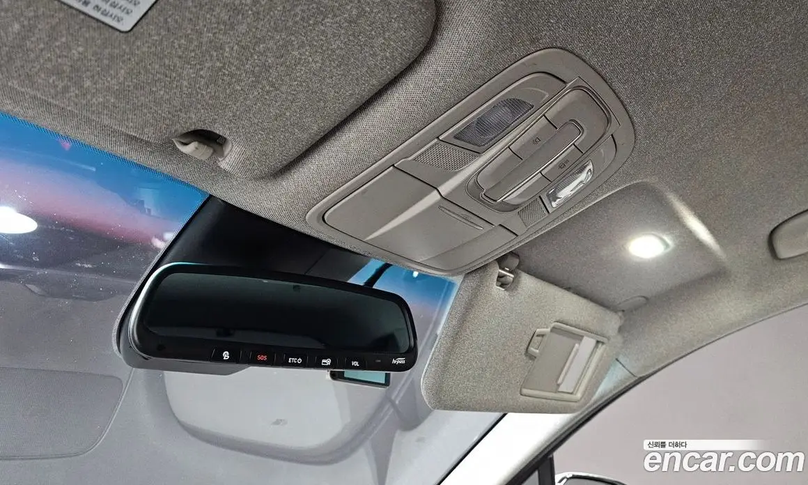 Hyundai Santa Fe 2018 2.0 автомат (гидро), фото 15 Hyundai Santa Fe 2018 2.0 автомат (гидро), фото 15