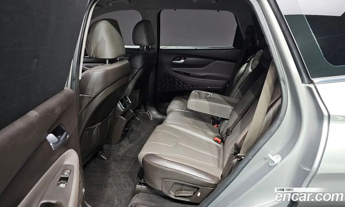 Hyundai Santa Fe 2018 2.0 автомат (гидро), фото 17 Hyundai Santa Fe 2018 2.0 автомат (гидро), фото 17