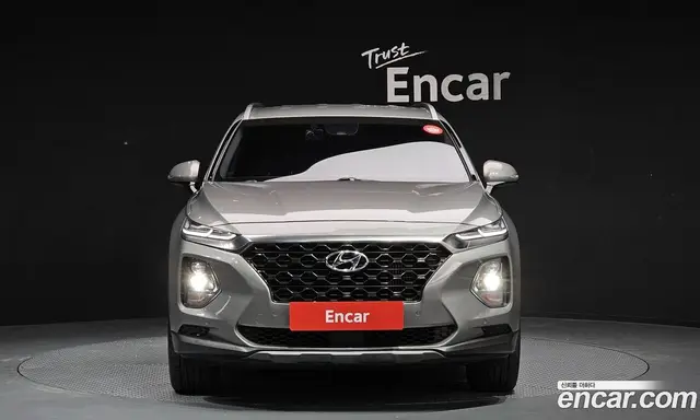 Hyundai Santa Fe 2018 2.0 автомат (гидро), миниатюра 3 Hyundai Santa Fe 2018 2.0 автомат (гидро), миниатюра 3