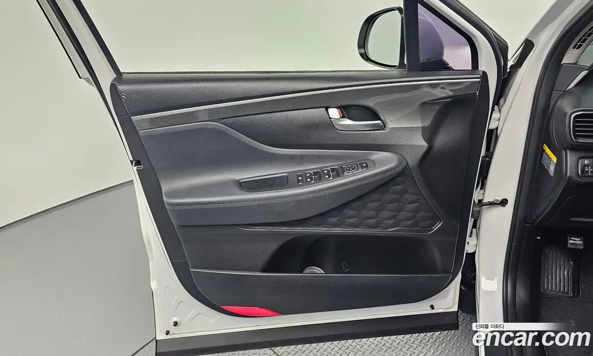 Hyundai Santa Fe 2018 2.0 автомат (гидро), фото 14