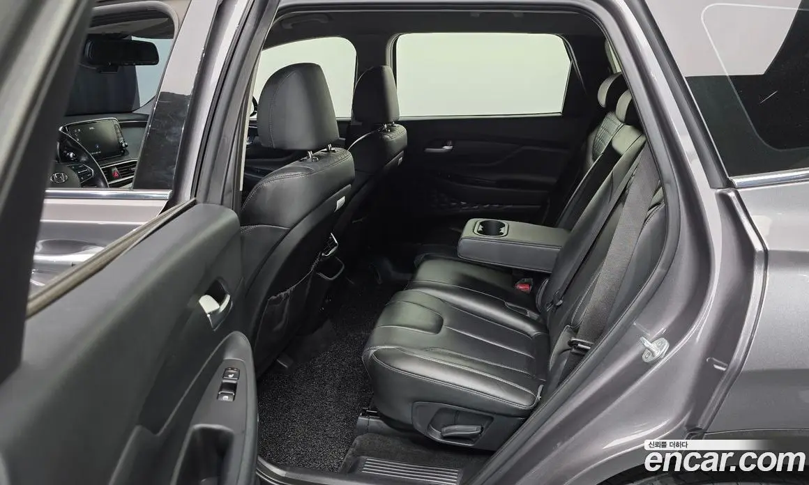 Hyundai Santa Fe 2019 2.0 автомат (гидро), фото 18