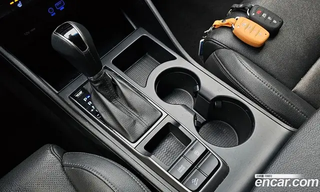 Hyundai Tucson 2016 1.7 автомат (гидро), миниатюра 12