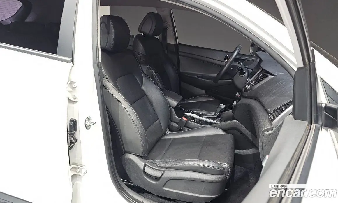 Hyundai Tucson 2016 1.7 автомат (гидро), фото 16