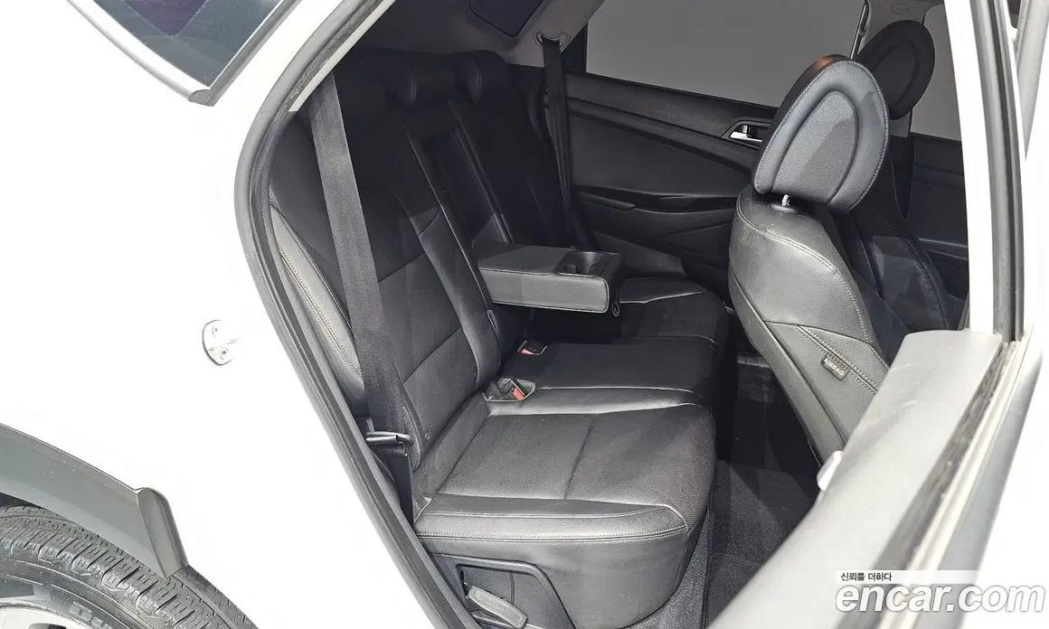 Hyundai Tucson 2016 1.7 автомат (гидро), фото 18