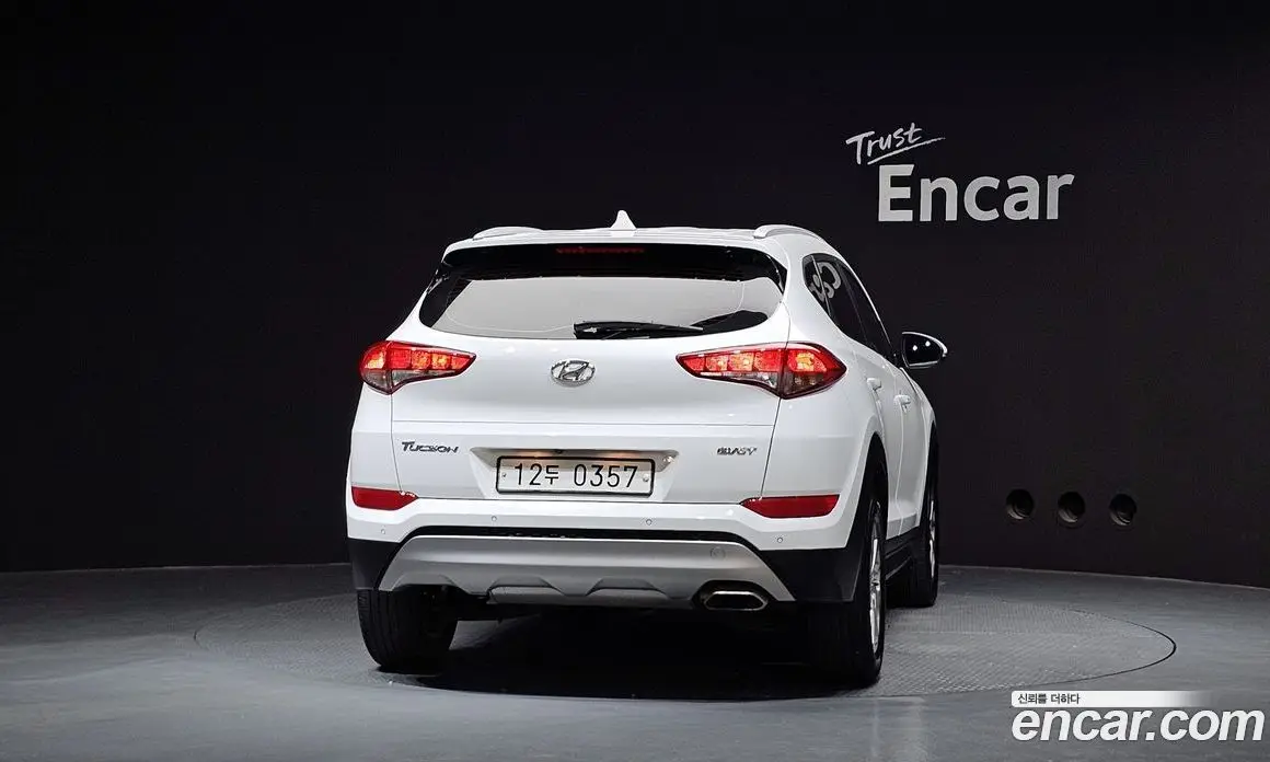 Hyundai Tucson 2016 1.7 автомат (гидро), фото 4