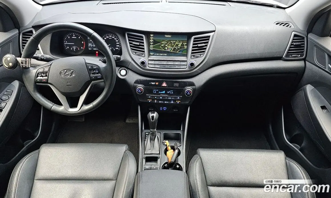 Hyundai Tucson 2016 1.7 автомат (гидро), фото 10