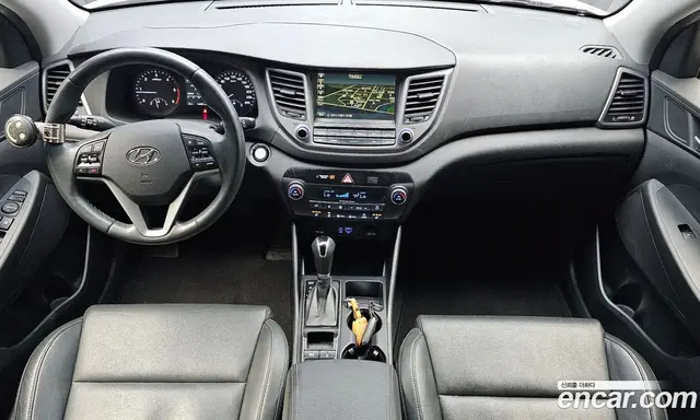 Hyundai Tucson 2016 1.7 автомат (гидро), миниатюра 10