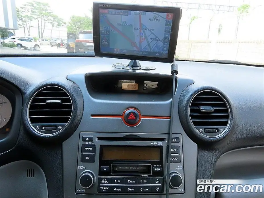 Kia Carens 2007 2.0 автомат (гидро), фото 16