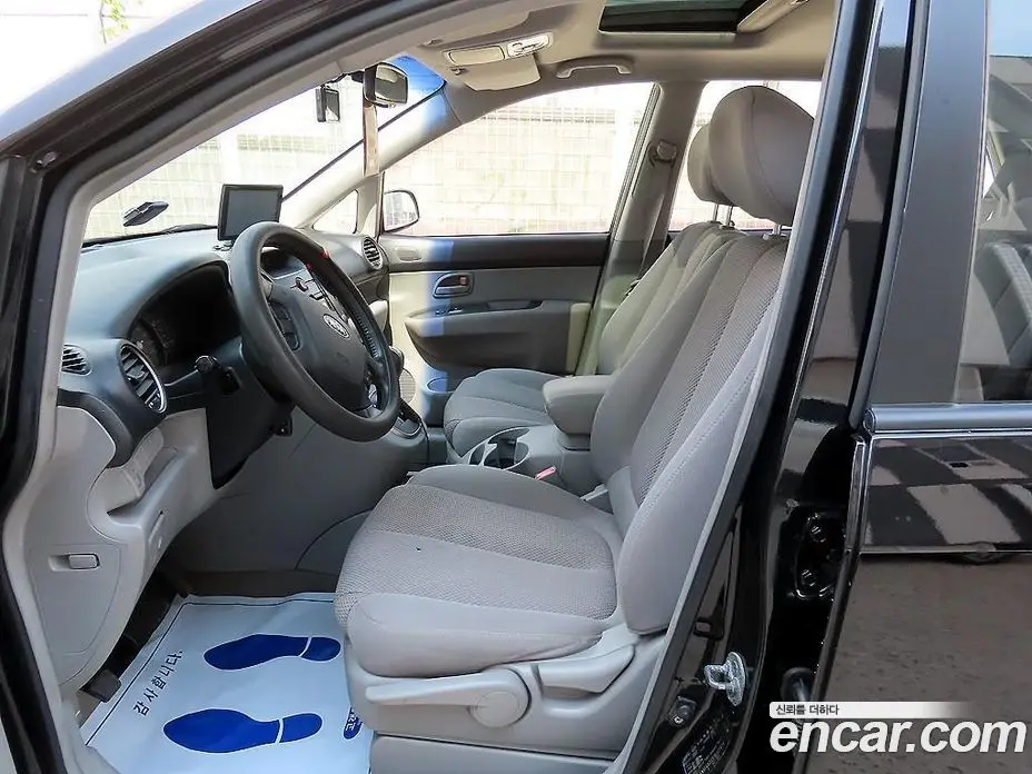 Kia Carens 2007 2.0 автомат (гидро), фото 10