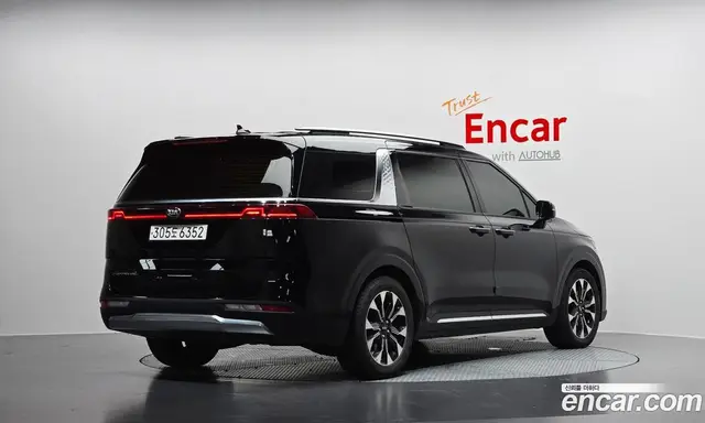 Kia Carnival 2020 2.2 автомат (гидро), миниатюра 2