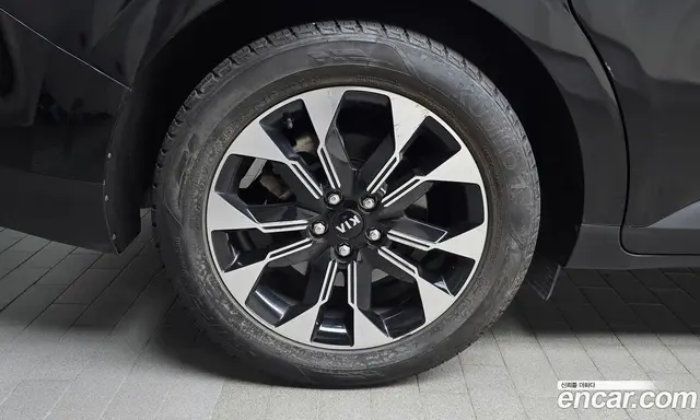 Kia Carnival 2020 2.2 автомат (гидро), миниатюра 5