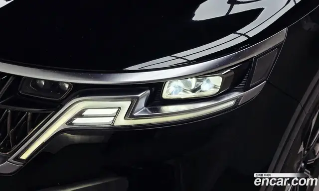 Kia Carnival 2020 2.2 автомат (гидро), миниатюра 8