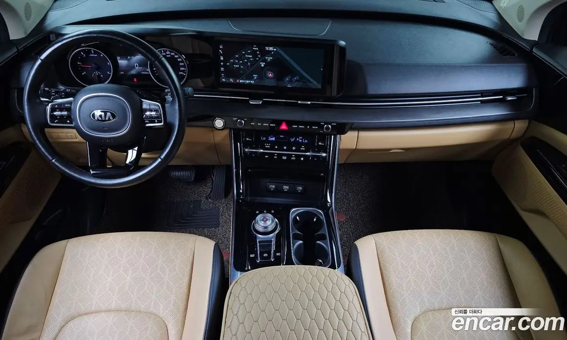 Kia Carnival 2020 2.2 автомат (гидро), фото 10