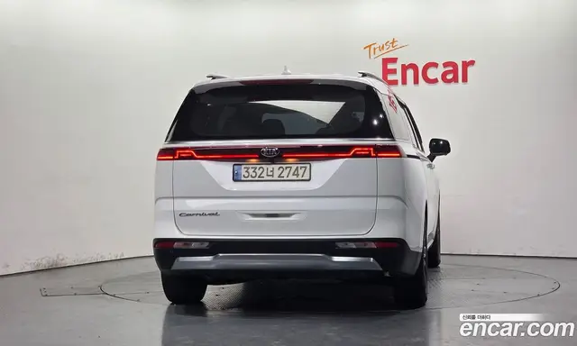 Kia Carnival 2021 2.2 автомат (гидро), миниатюра 4 Kia Carnival 2021 2.2 автомат (гидро), миниатюра 4