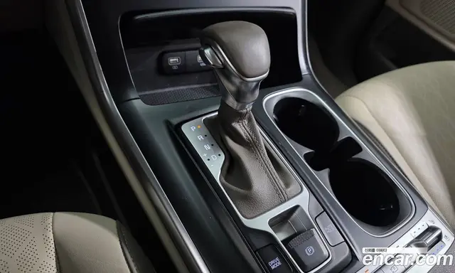Kia Carnival 2022 2.2 автомат (гидро), миниатюра 12