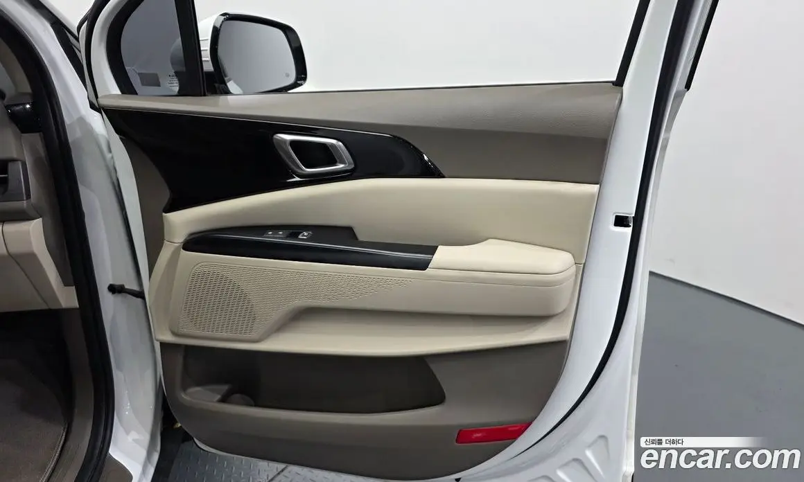 Kia Carnival 2022 2.2 автомат (гидро), фото 15