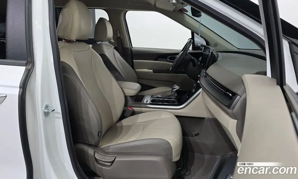 Kia Carnival 2022 2.2 автомат (гидро), фото 17
