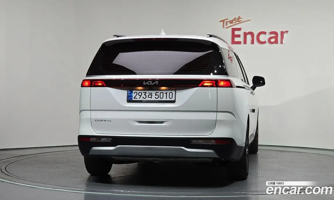 Kia Carnival 2022 2.2 автомат (гидро), фото 4