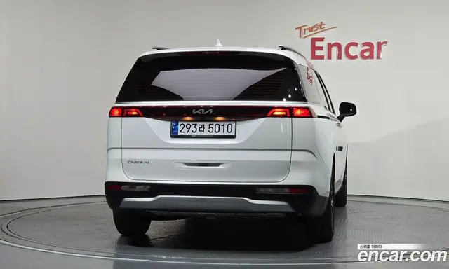 Kia Carnival 2022 2.2 автомат (гидро), миниатюра 4