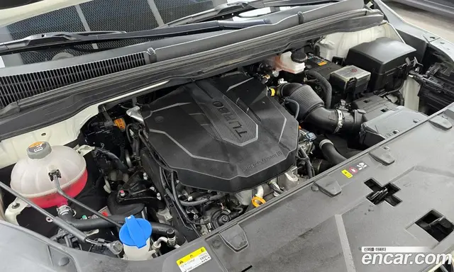 Kia Carnival 2022 2.2 автомат (гидро), миниатюра 6