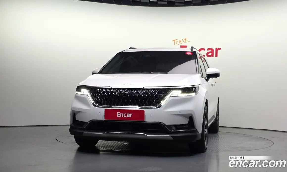 Kia Carnival 2023 2.2 автомат (гидро), фото 3