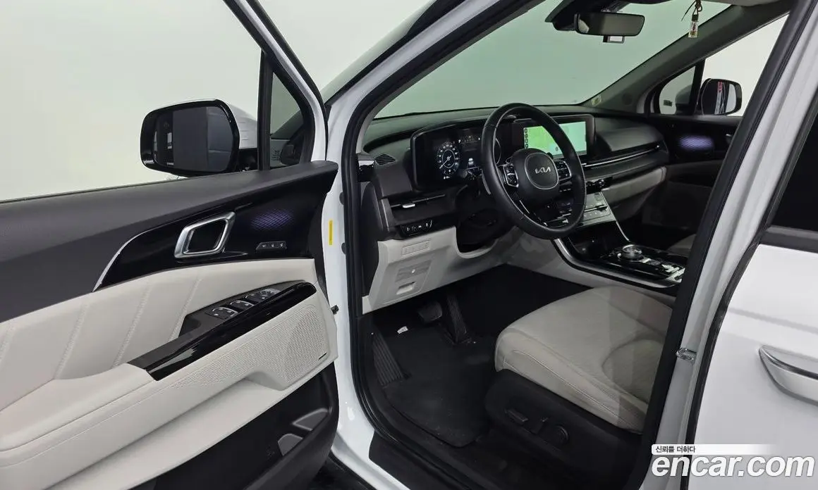 Kia Carnival 2023 2.2 автомат (гидро), фото 10