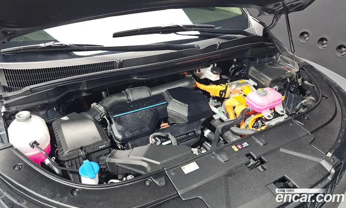 Kia Carnival 2024 1.6 автомат (гидро), фото 6