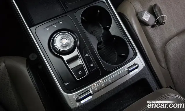Kia Carnival 2024 1.6 автомат (гидро), миниатюра 9