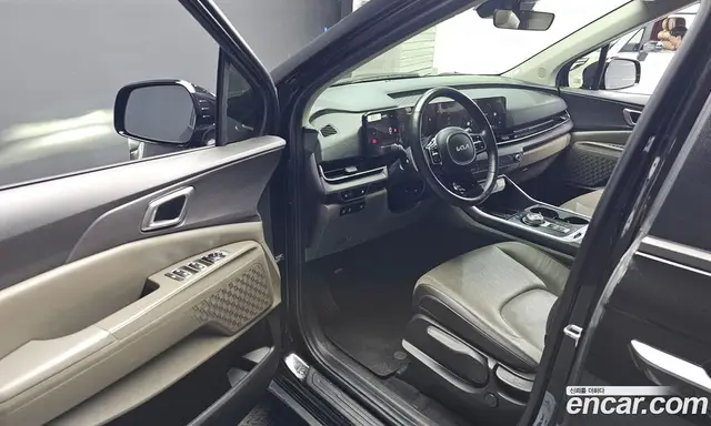Kia Carnival 2024 1.6 автомат (гидро), миниатюра 10