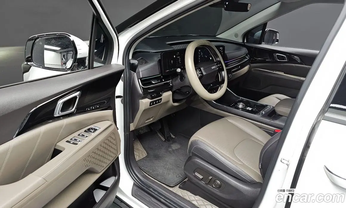 Kia Carnival 2025 1.6 автомат (гидро), фото 12