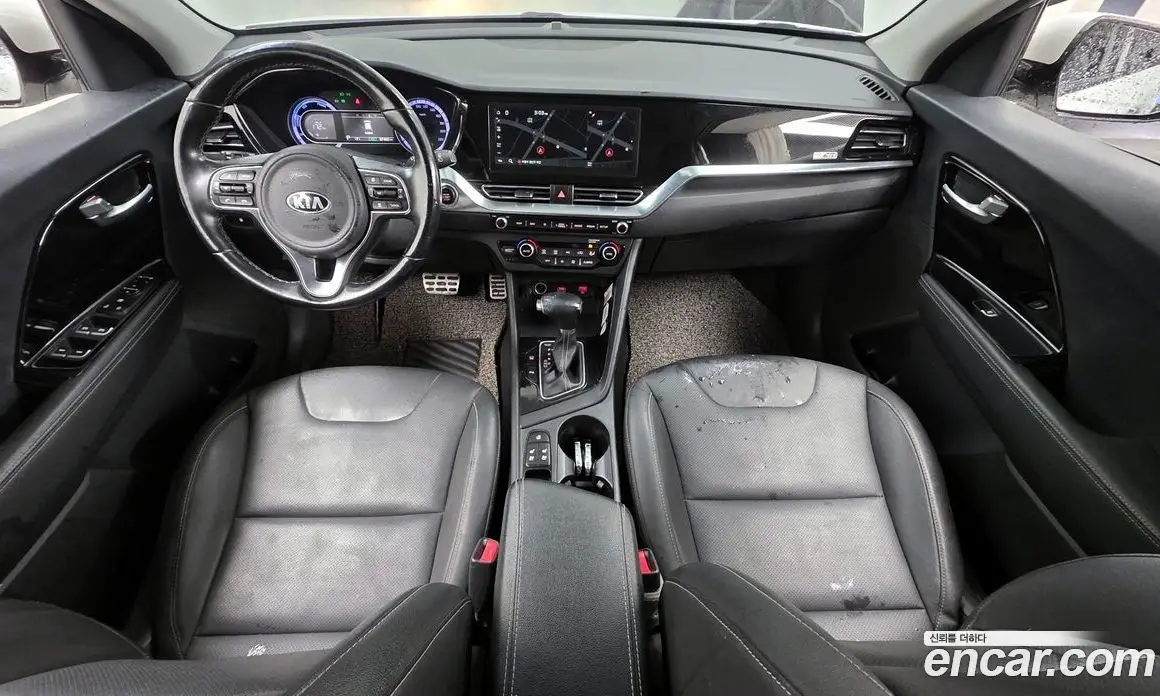 Kia Niro 2019 1.6 автомат (гидро), фото 10