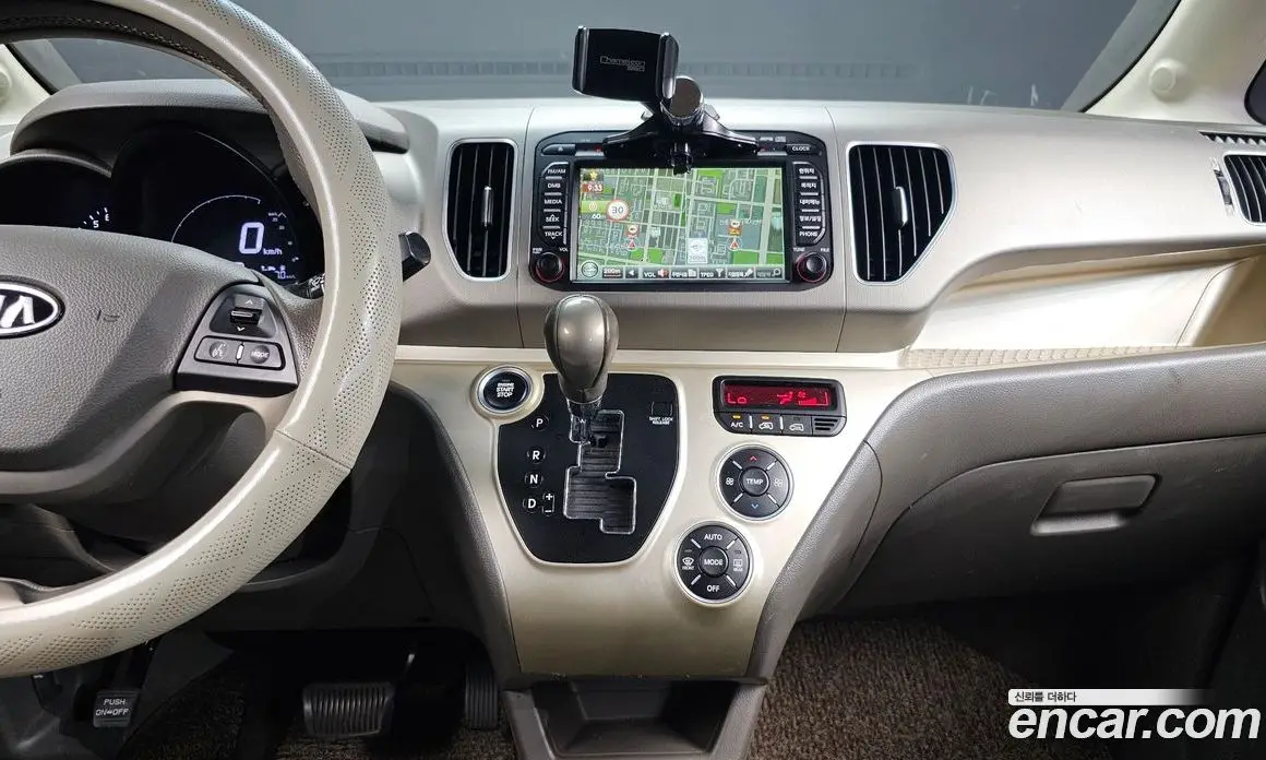 Kia Ray 2012 1.0 автомат (гидро), фото 14
