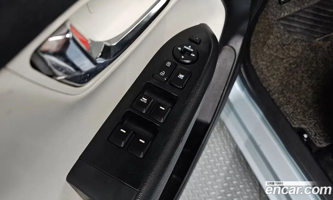 Kia Ray 2012 1.0 автомат (гидро), фото 12