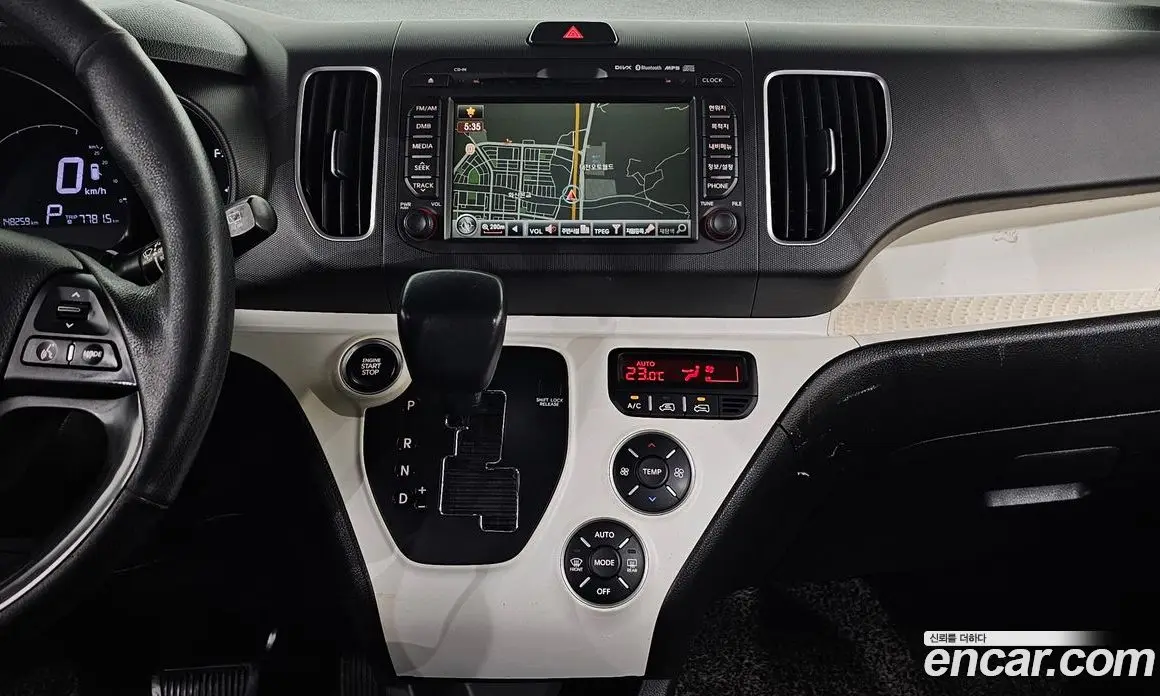 Kia Ray 2012 1.0 автомат (гидро), фото 16