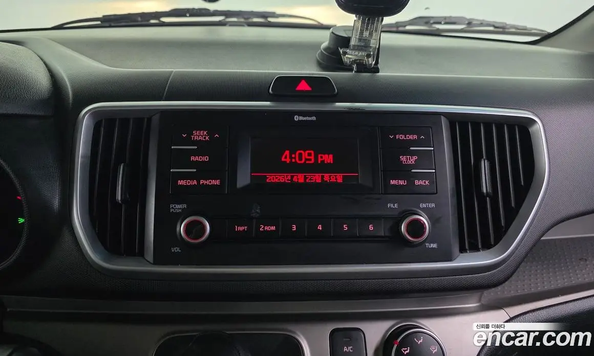 Kia Ray 2019 1.0 автомат (гидро), фото 13