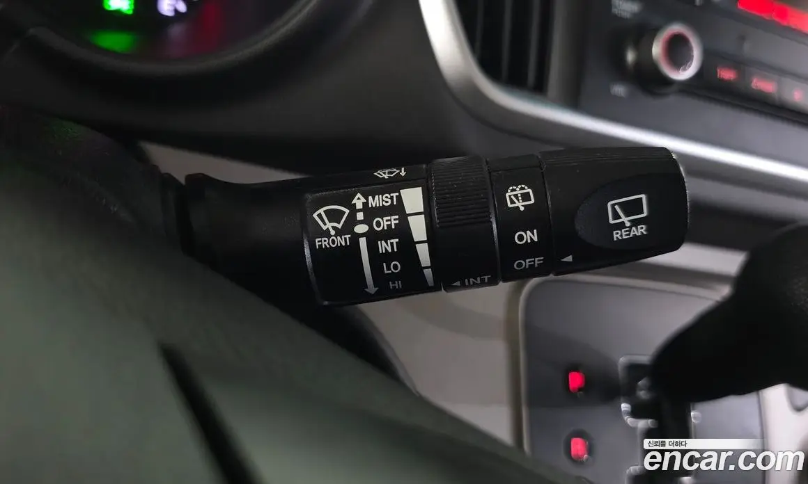 Kia Ray 2019 1.0 автомат (гидро), фото 18