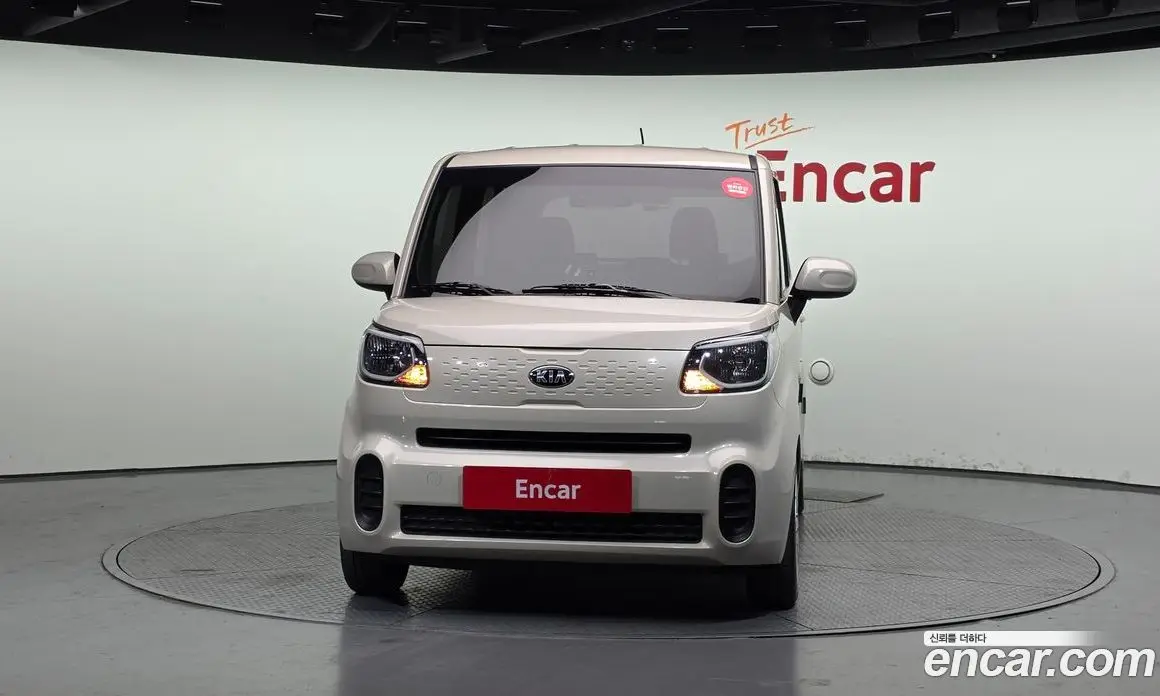 Kia Ray 2019 1.0 автомат (гидро), фото 3