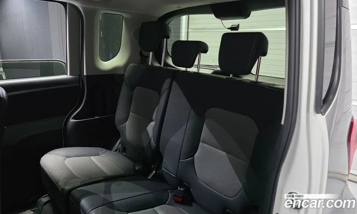 Kia Ray 2022 1.0 автомат (гидро), фото 18