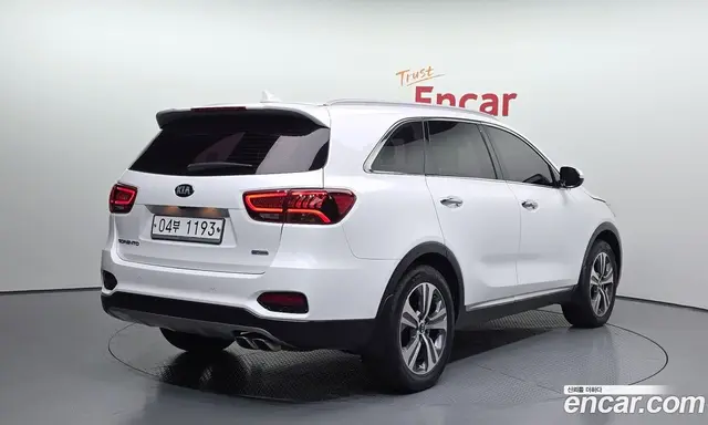 Kia Sorento 2018 2.0 автомат (гидро), миниатюра 2