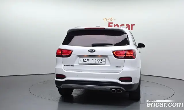 Kia Sorento 2018 2.0 автомат (гидро), миниатюра 4