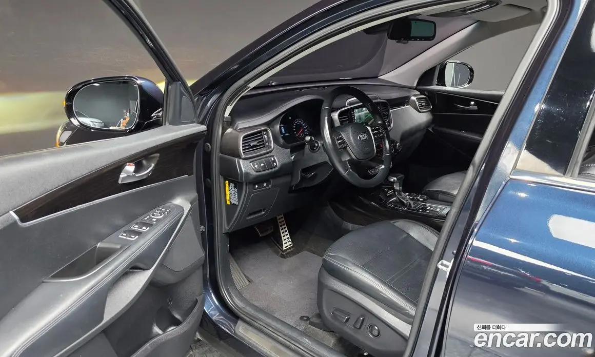 Kia Sorento 2018 2.0 автомат (гидро), фото 13