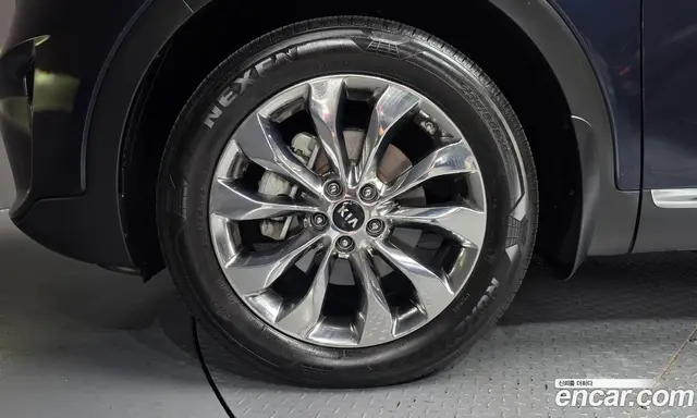 Kia Sorento 2018 2.0 автомат (гидро), миниатюра 5