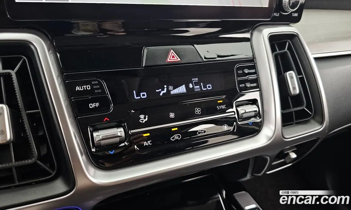Kia Sorento 2021 2.2 автомат (гидро), фото 17