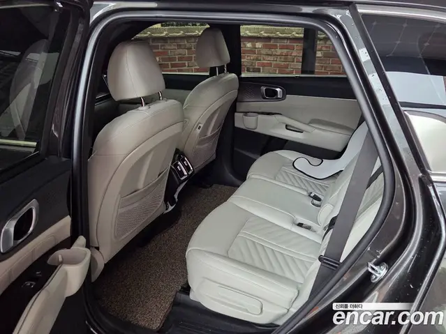 Kia Sorento 2023 1.6 автомат (гидро), миниатюра 10 Kia Sorento 2023 1.6 автомат (гидро), миниатюра 10