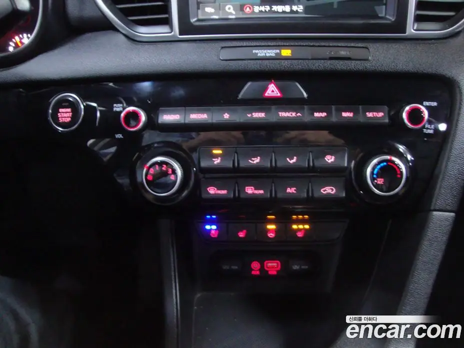 Kia Sportage 2018 2.0 автомат (гидро), фото 18