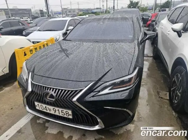 Lexus ES, 2021, 60 326 км